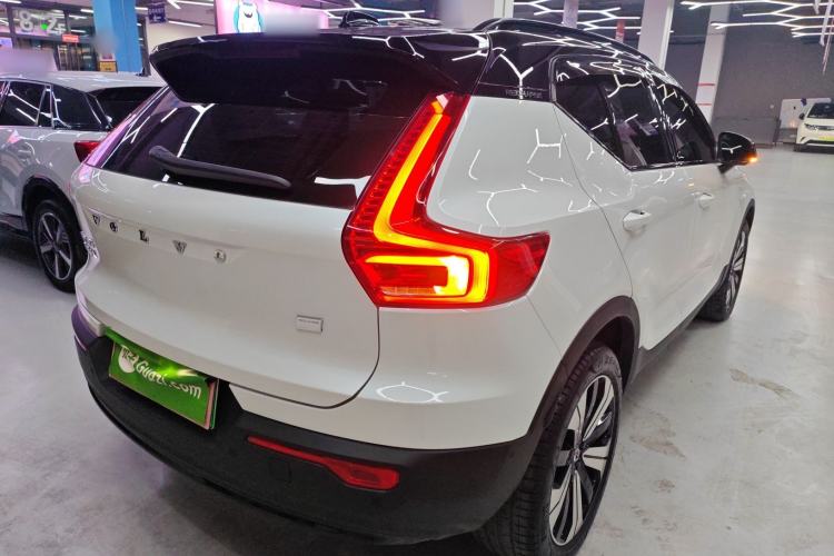 Used Volvo XC40 New Energy 2023 Long-Range PRO Version
