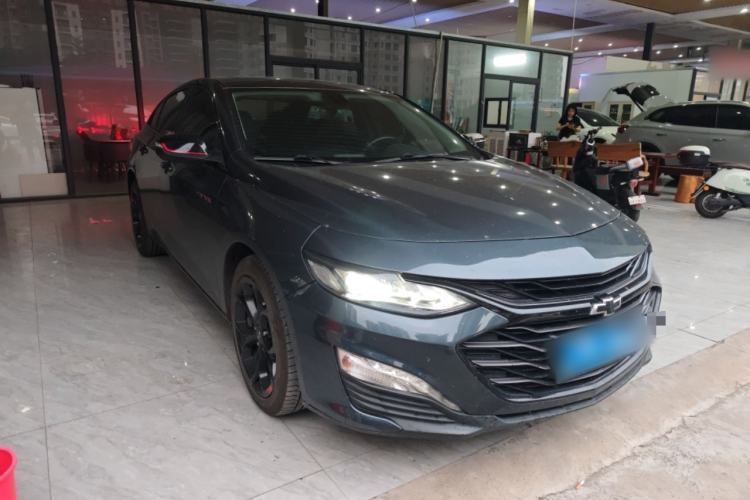 Used Chevrolet Malibu XL 2019 Redline 550T Automatic Sport Edition Front Right 45 Deg