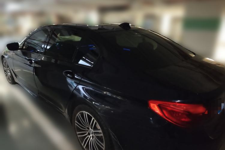 Used BMW 5 Series 2019 530Li Leading Model M Sport Package
