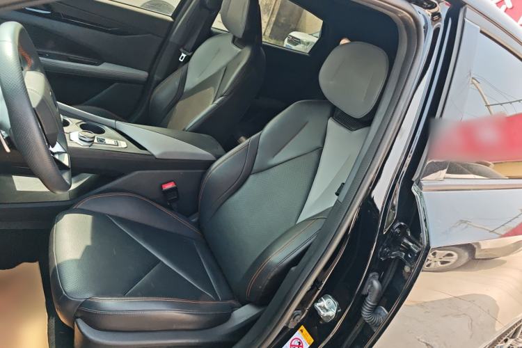 Used CHANGAN UNI-V 2022 1.5T Prestige Version