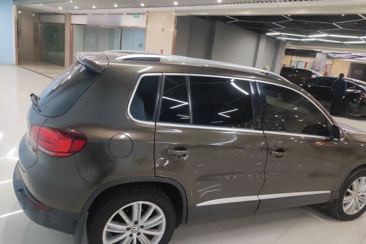 Used Volkswagen Tiguan 2013 2.0 TSI Automatic All-Wheel-Drive Flagship Edition