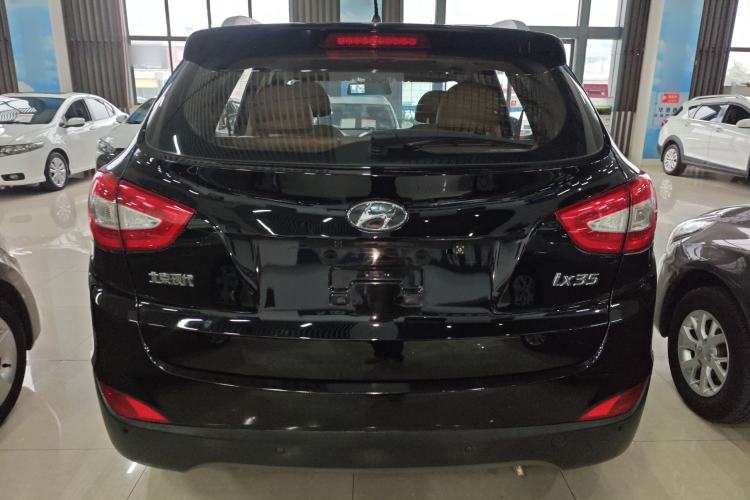 Used Hyundai ix35 2015 2.0L Automatic 2WD Smart Version China V Standard Rear