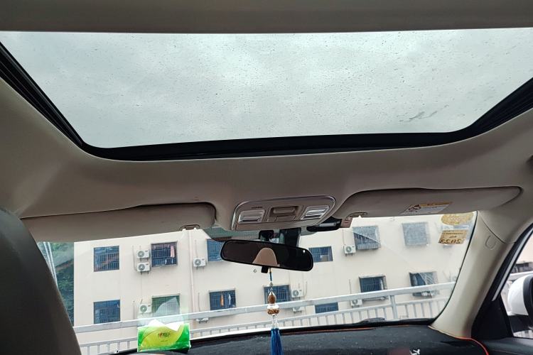 Used Geely Auto Emgrand X7 Sport 2018 1.8TD Automatic Two-Wheel Drive Smart Connect 4G Internet Edition