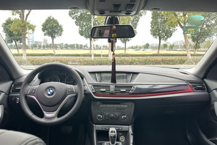 Used BMW X1 2015 sDrive18i Fashion Upgrade Edition