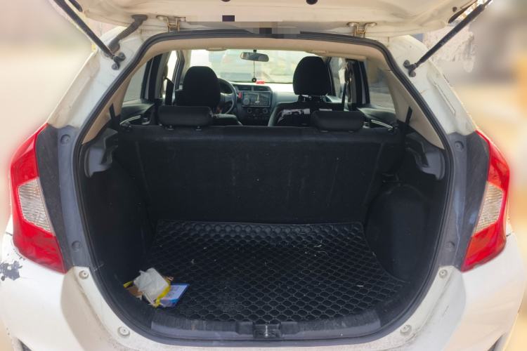 Used Honda Fit 2014 1.5L LX Manual Comfort Model
