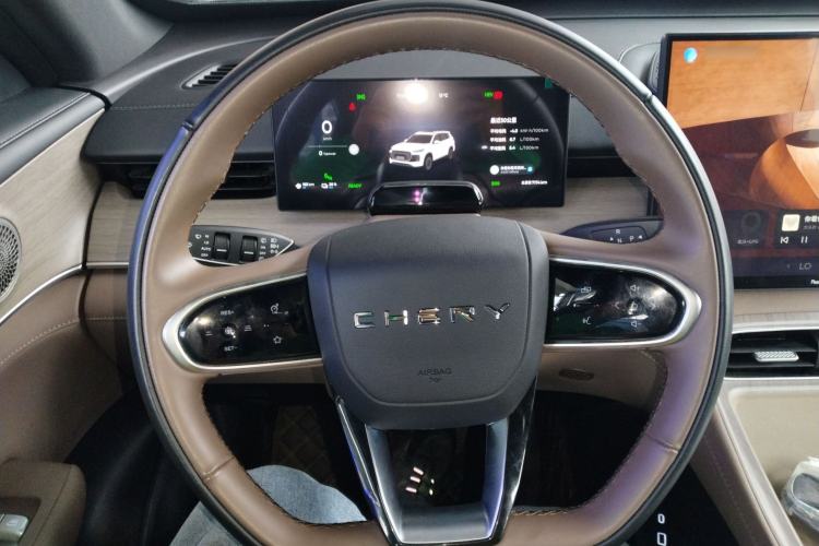 Used Chery Tiggo 8 PLUS C-DM 2025 1.5T 116 km Prestige Version 5 Seats
