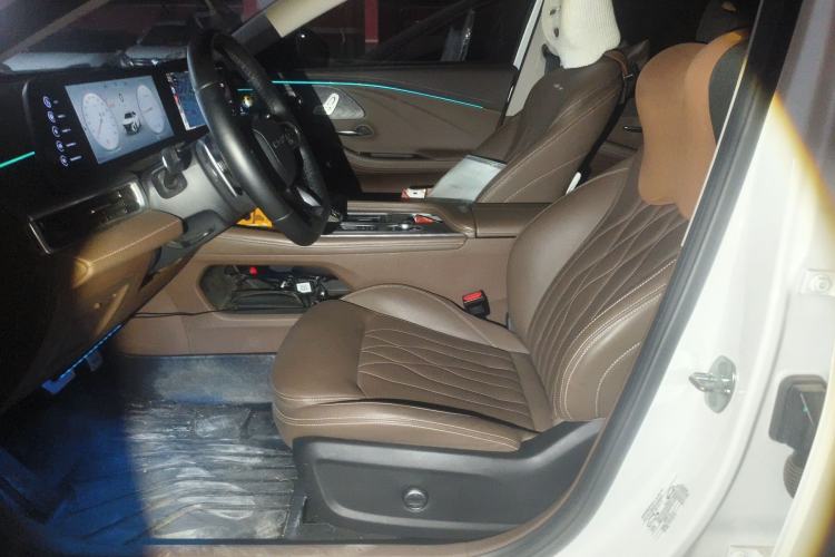 Used Chery Arrizo 8 2023 High-Performance Edition 2.0T DCT Powerfully Equipped