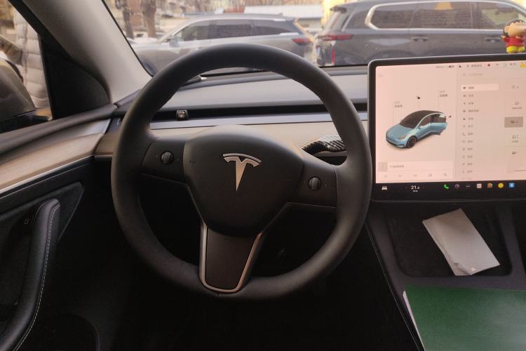 Used Tesla Model Y 2021 Standard Range Rear-Wheel Drive Version