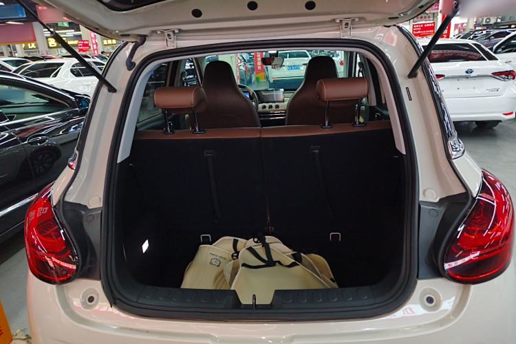 Used Wuling Bingo 2024 333 km Enjoyment Version Trunk