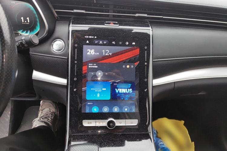 Used Roewe RX5 MAX 2019 400TGI Automatic All-Wheel Drive Smart Cabin Supreme Edition