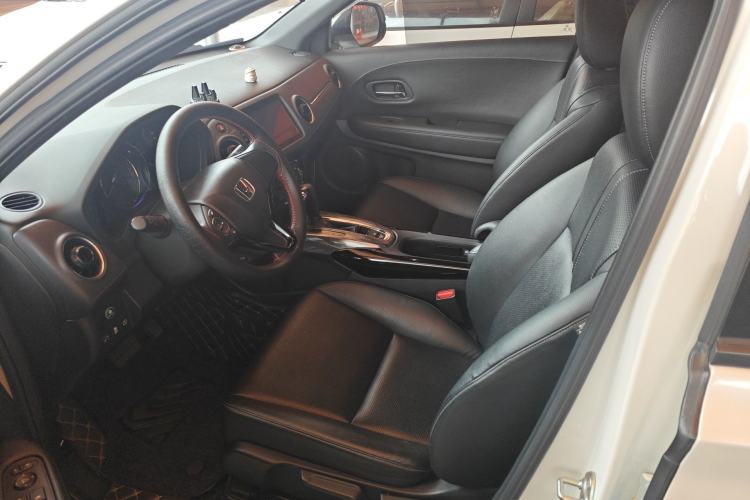 Used Honda XR-V 2020 1.5L CVT Comfort Version Left Front Seat