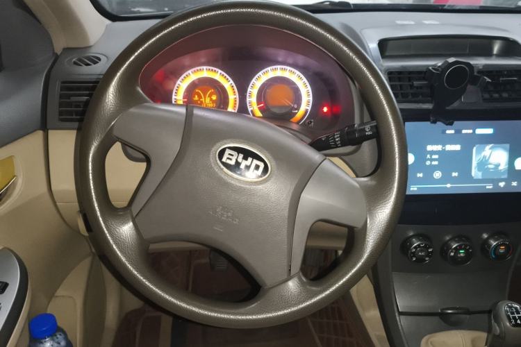Used BYD L3 2011 Fengchang 1.5L Manual Luxury Model
