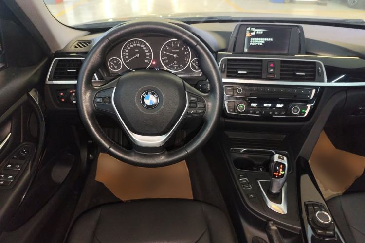 Used BMW 3 Series 2017 320Li Fashion Model