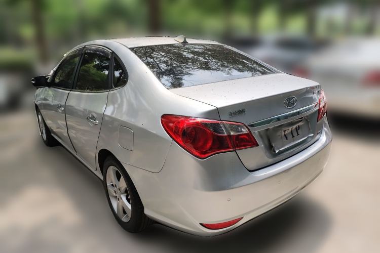 Used Hyundai Celesta 2011 1.6L Automatic Luxury Version
