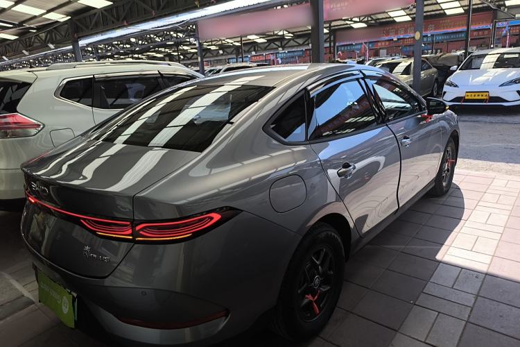 Used BYD Qin PLUS 2025 DM-i Smart Drive 55KM Leading Model Rear Right 45 Deg