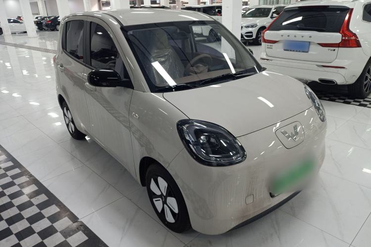 Used Wuling Hongguang MINIEV 2025 Four-Door Version Advanced Edition Front Right 45 Deg