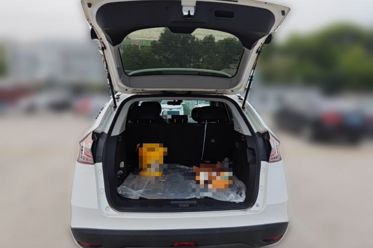 Used Luxgen U6 SUV 2016 1.8T Style Value Model Trunk