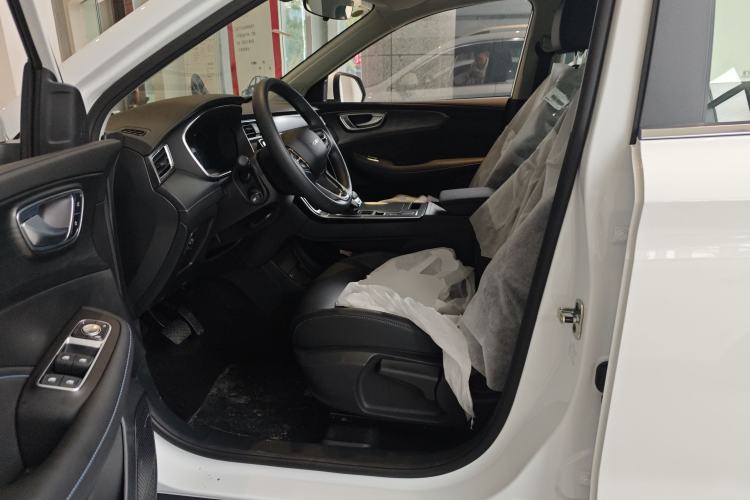 Used Roewe RX5 2023 PLUS 330TGI Automatic Trendsetting Smart Edition