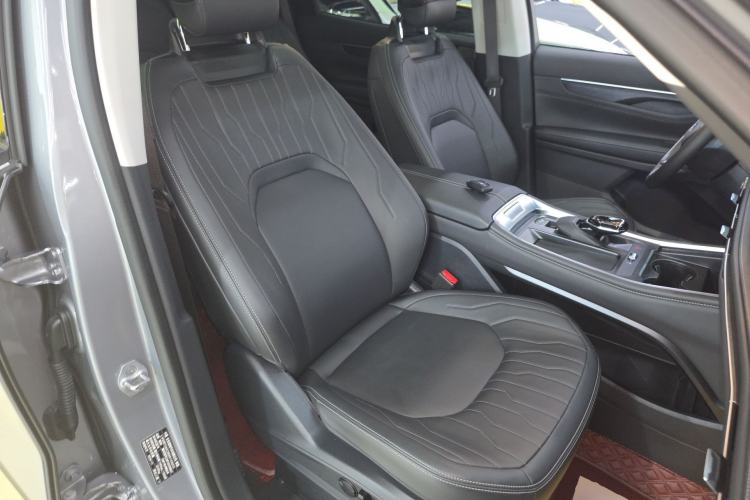 Used Ford Edge 2025 Escape L 2.0T EcoBoost Two-Wheel Drive 7-Seater Luxury Model
