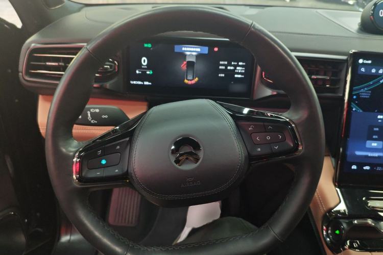 Used Nio ES8 2020 580 km Signature Edition 7-Seater Version
