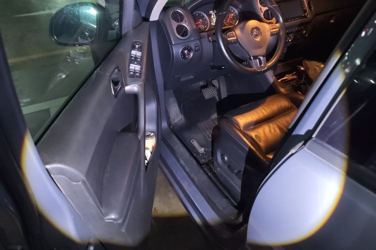 Used Volkswagen Tiguan 2012 1.8TSI Automatic Two-Wheel Drive Urban Edition Driver Seat