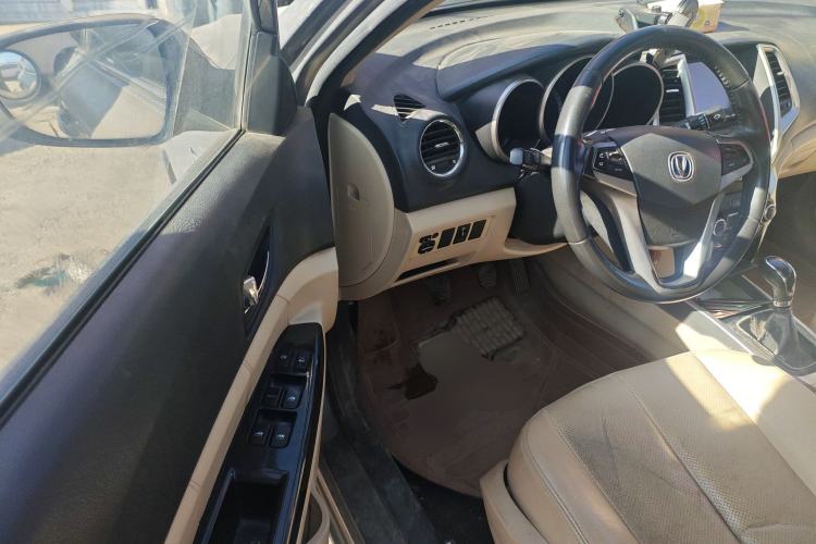 Used Changan Eado 2015 1.6L Manual Luxury Model China IV Standard