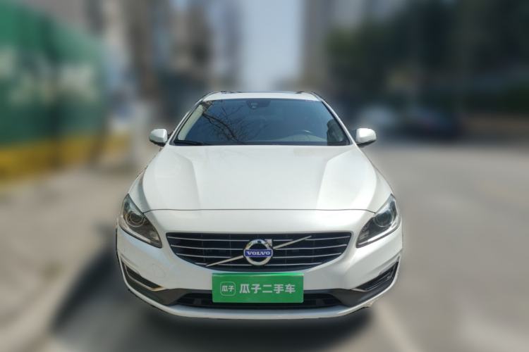 Used Volvo V60 2015 T5 Zhiya Edition Front