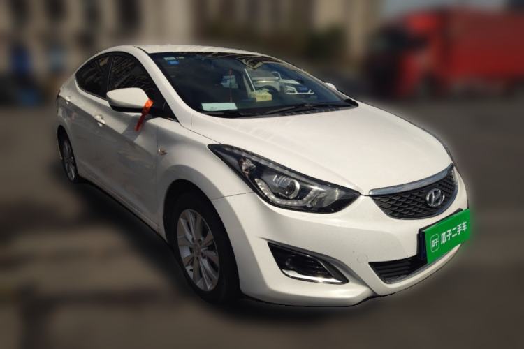 Used Hyundai Elantra (5th Generation / Langdong) 2016 1.6L Automatic Smart Version