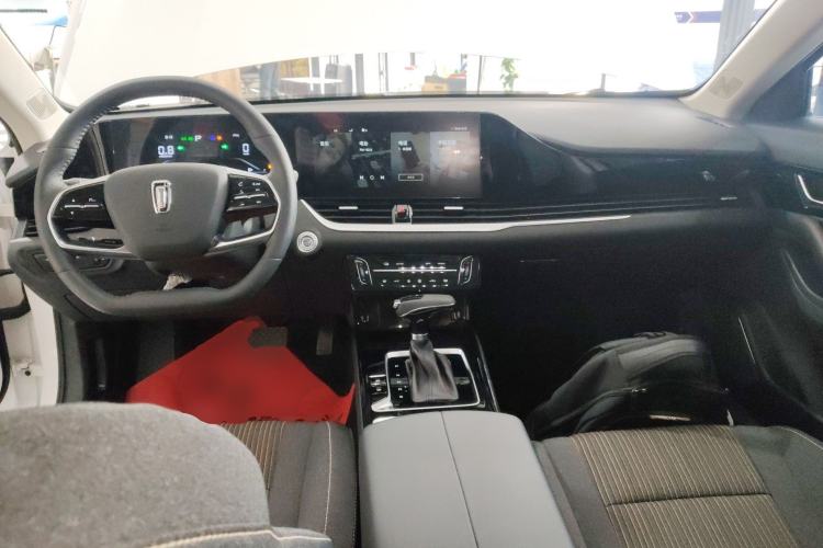 Used Bestune B70 2022 Third Generation 1.5T Automatic Enjoyment Version
