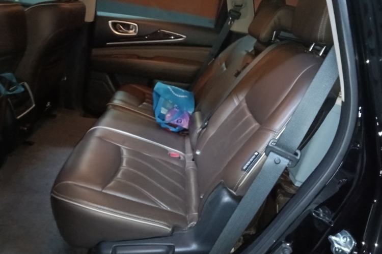 Used Infiniti QX60 2016 2.5 S/C Hybrid Two-Wheel-Drive Excellence Edition China V Standard
