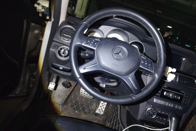 Used Mercedes-Benz C-Class 2011 C 200 CGI Fashion Model