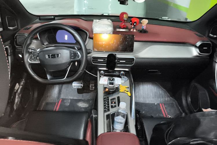 Used Geely Auto Coolray 2019 Sport Version 260T DCT Battle 48V Mild Hybrid China VI Standard