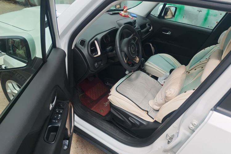 Used Jeep Renegade 2017 180T Automatic High-Energy Version
