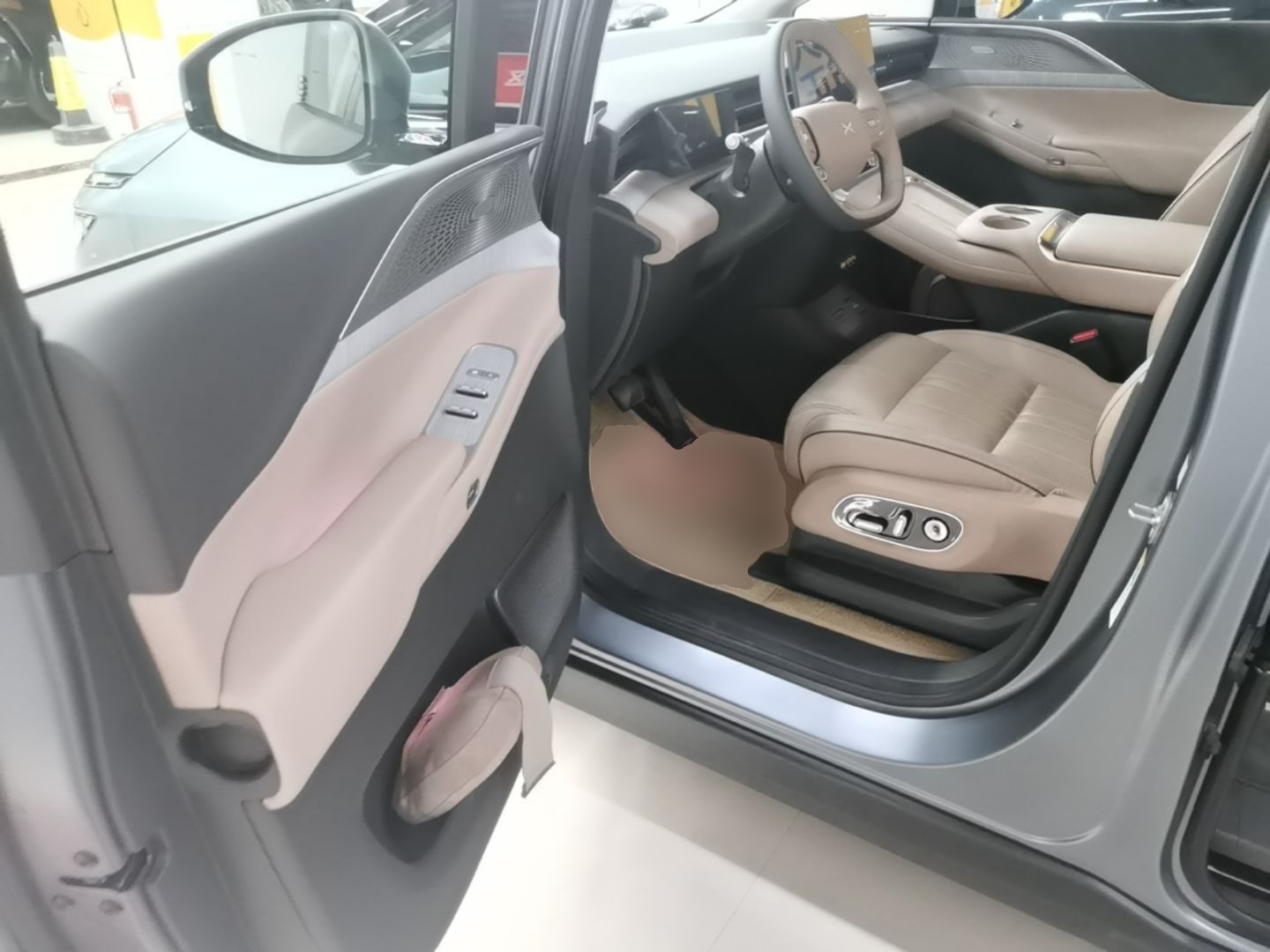 XPeng X9 2026 Model—Range-Extended Version 1602 Max — снимка 18