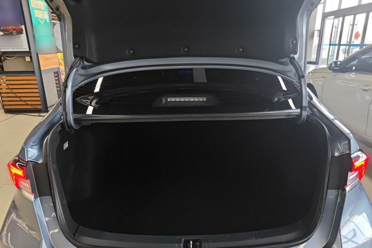 Used Toyota Corolla 2021 Dual-Engine 1.8L E-CVT Pioneer Edition