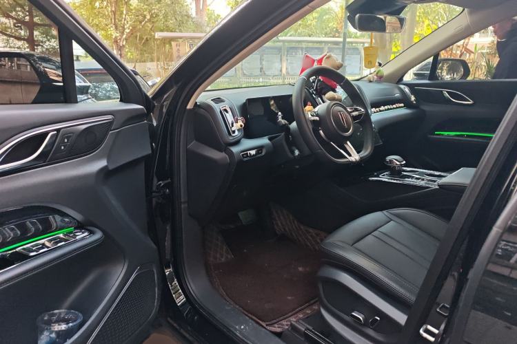 Used Hongqi HS3 2023 1.5T Two-Wheel Drive Shanwei Edition