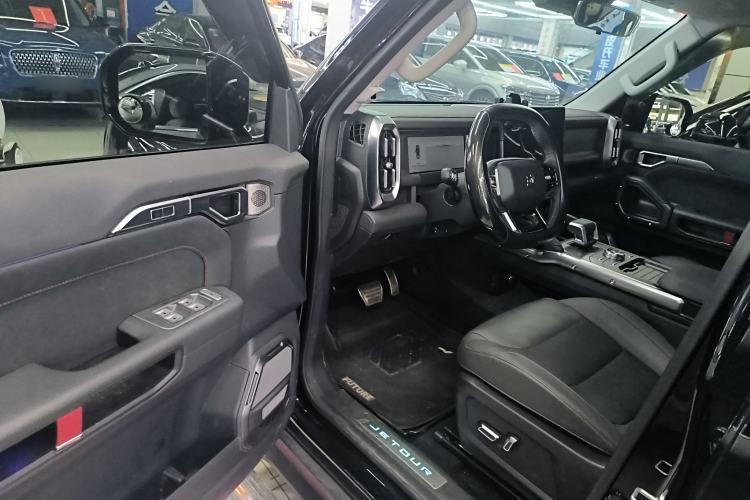 Used JETOUR Traveler 2023 2.0T All-Wheel-Drive CrossPRO Driver Seat