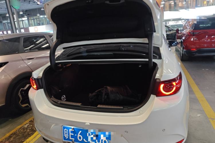 Used Mazda Mazda 3 Axela 2023 2.0L Automatic Zhiyao Edition