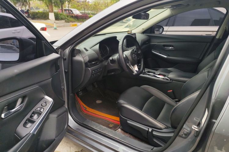 Used Nissan Sylphy 2021 1.6L XL CVT Enjoyment Edition Driver Seat