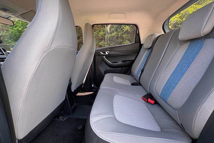 Used CHANGAN OSHAN Benni E-Star 2020 Xinyue Edition Lithium Iron Phosphate (31.95 kWh)
