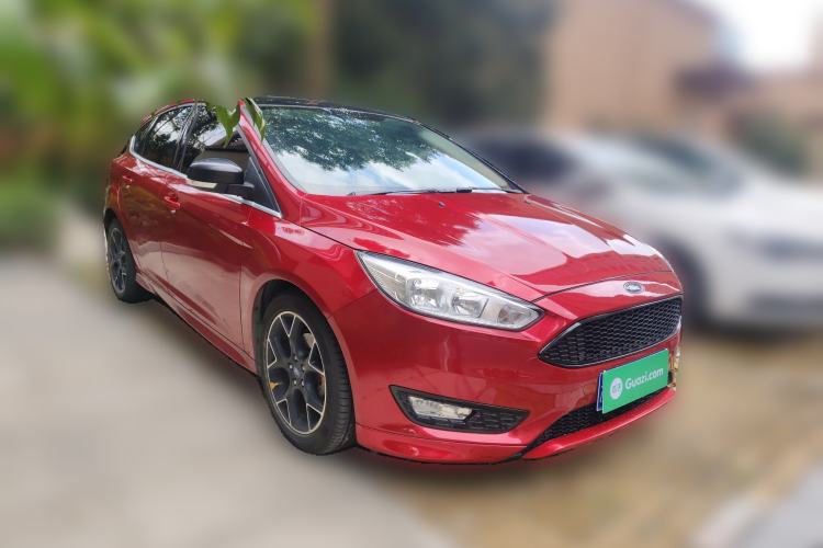 Used Ford Focus 2017 Hatchback EcoBoost 180 Automatic Elite Model
