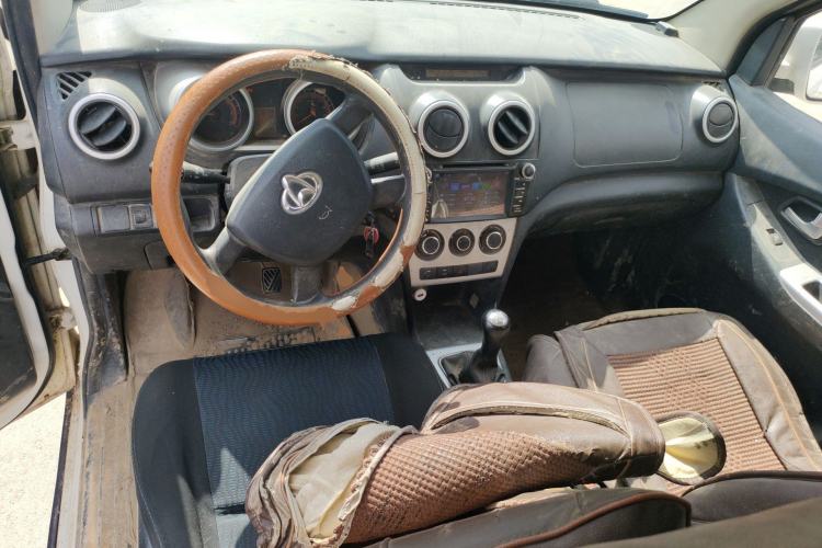 Used CHANGAN KAICHENG Ounuo S 2014 1.5L Base Version Center Console