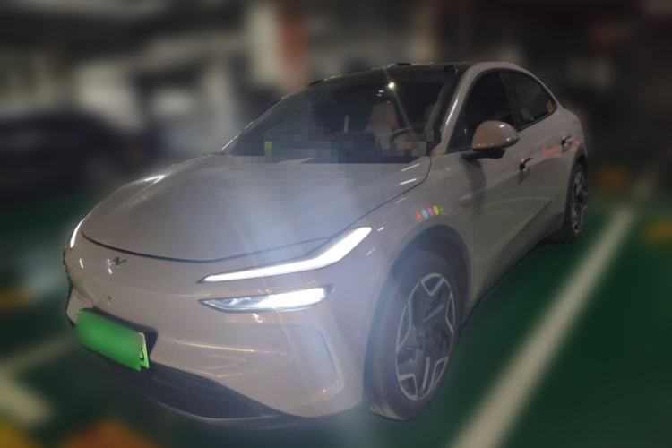 Used ONVO L60 2024 60 kWh Rear-Drive Version