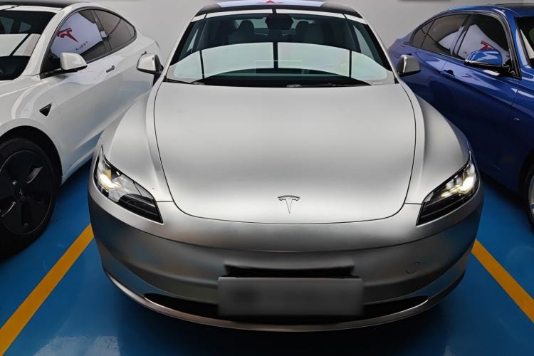 Used Tesla Model 3 2023 Rear-Wheel-Drive Version Front