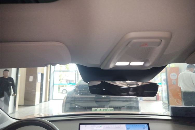 Used XPeng MONA M03 2025 600 with Ultra-Long Range Max Headliner