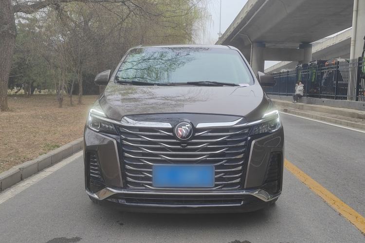 Used Buick GL8 2023 Land Business Class Smart Deluxe Model