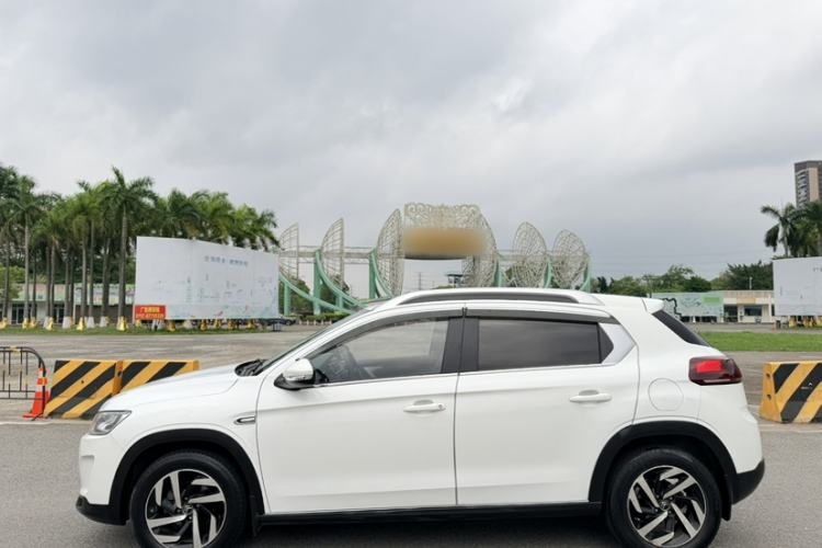 Used Citroen C3-XR 2015 1.6L Automatic Pioneer Model Exterior 7