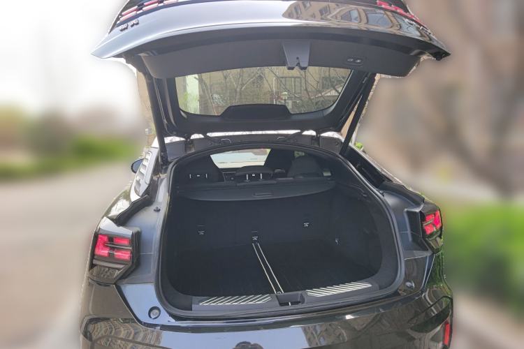 Used Lynk & Co 05 2020 2.0TD Four-Wheel Drive HypeHalo