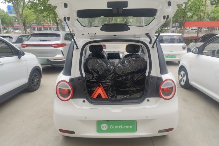 Used CHANGAN NEVO Lumin 2026 Model Treasure Edition 205km Passionate Beige Ningde Trunk