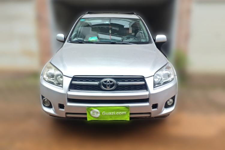 Used Toyota RAV4 2009 2.4L Automatic Luxury Edition Front